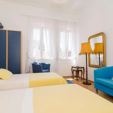 Gemma - Four Bedroom With Terrace And Swimming Pool Villa *