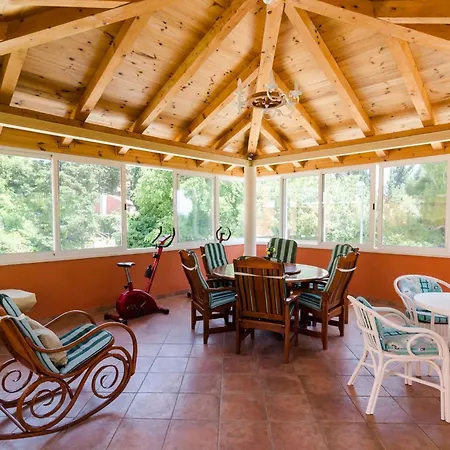 Gemma - Four Bedroom With Terrace And Swimming Pool Mlini