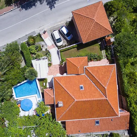Gemma - Four Bedroom With Terrace And Swimming Pool Feriehus Mlini