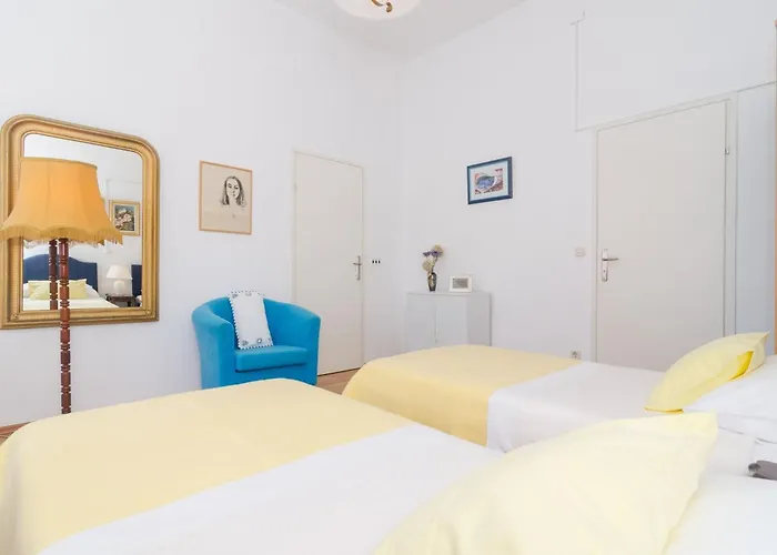 Gemma - Four Bedroom With Terrace And Swimming Pool * 米利尼