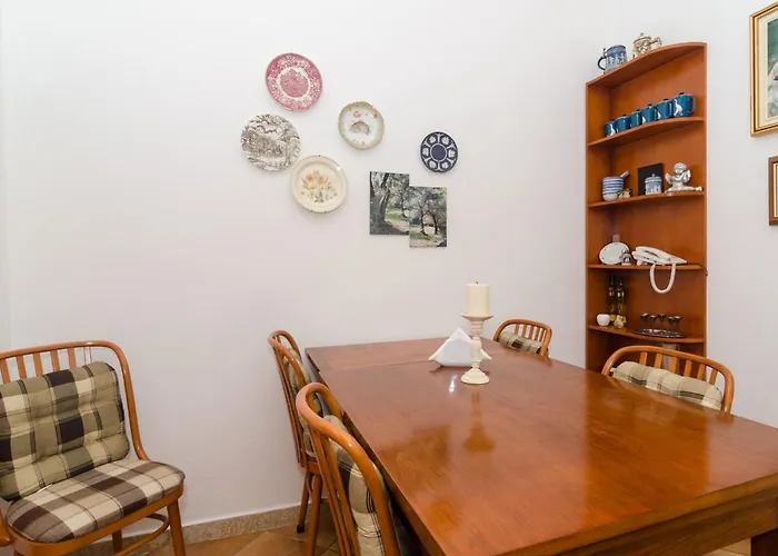 Gemma - Four Bedroom With Terrace And Swimming Pool Mlini