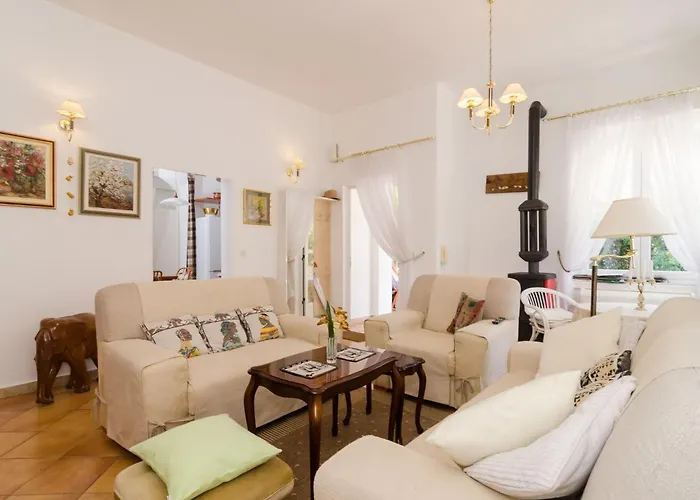 Gemma - Four Bedroom With Terrace And Swimming Pool * Mlini