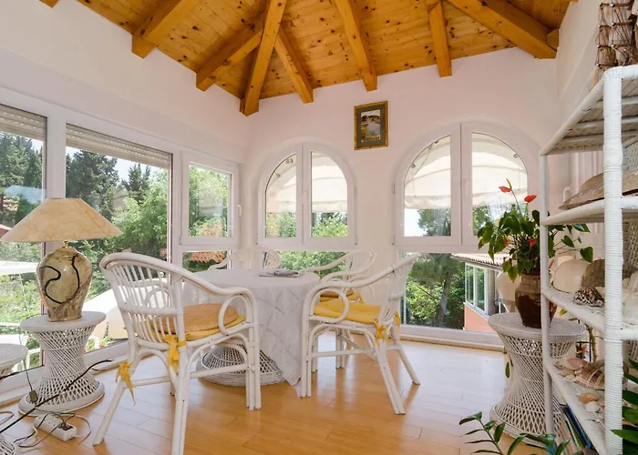 Willa Gemma - Four Bedroom With Terrace And Swimming Pool *